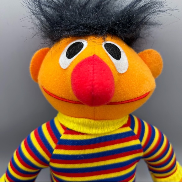 Vintage Sesame Street Stuffed Ernie Toy Plush Jim Henson Playskool 1984 - Picture 3 of 10